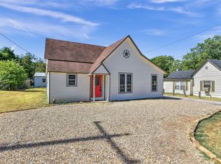 400 E Young St, Howe, TX 75459