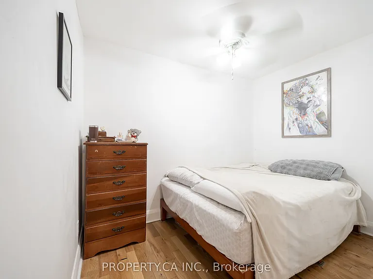 781 Saint Clair Ave W #17 — Photo 3