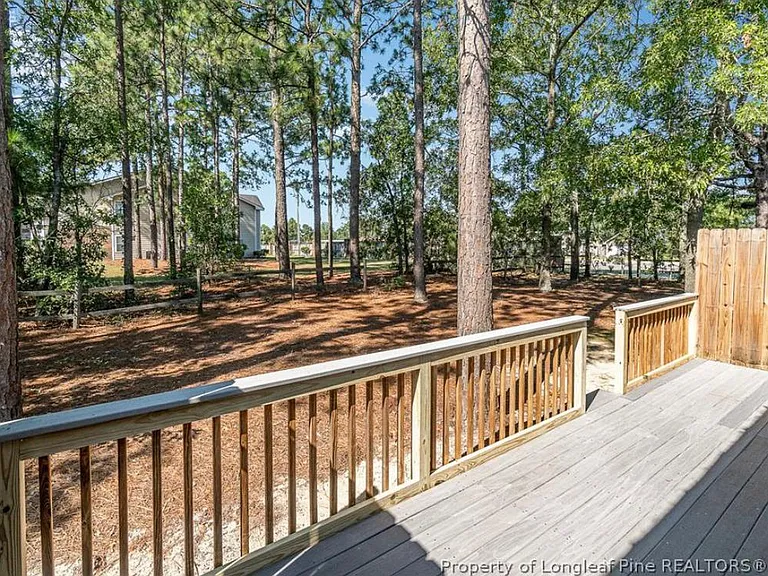 596 Countrytown Dr — Photo 19