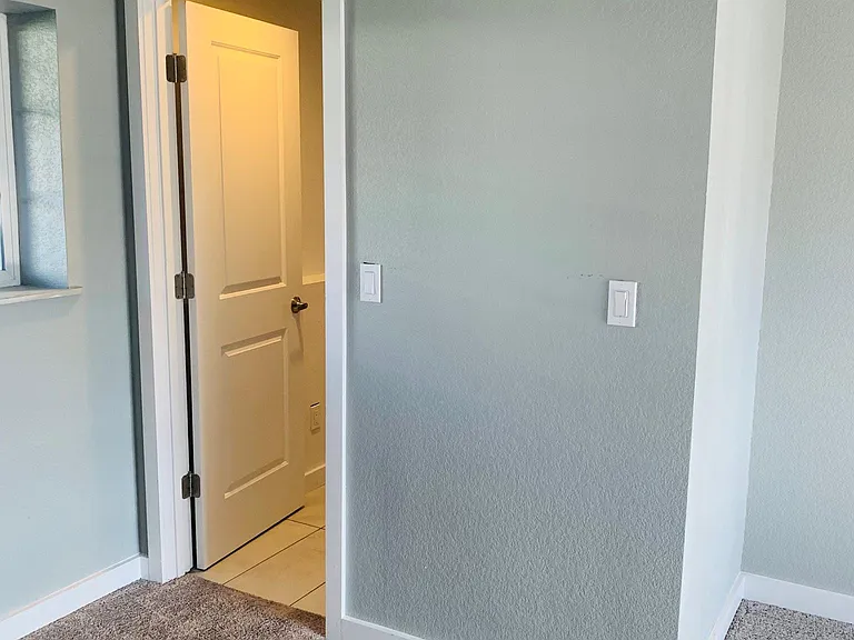 7278 Urban Dr — Photo 24