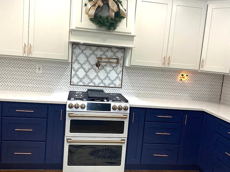 GE cafe' gas range with pot filler