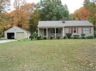 2595 Tibbetts Wick Rd, Hubbard, OH 44425