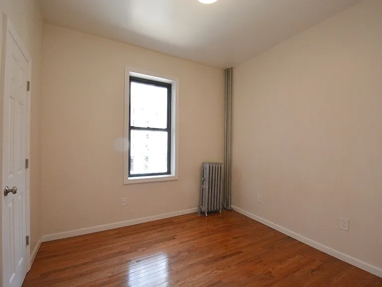 530 W 123rd St #9 — Photo 7