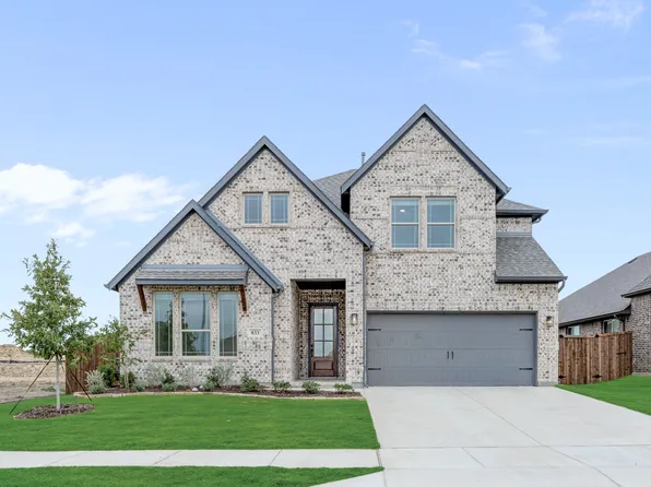833 Blue Fescue Rd, Fort Worth, TX 76247