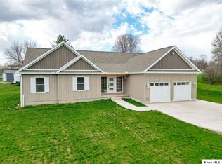 316 E Main St, Danville, OH