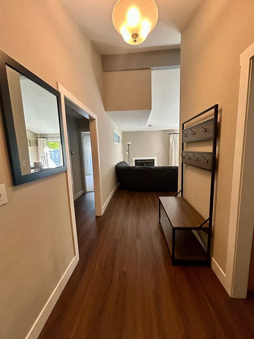 Rare 2,500 sq ft End-Unit Townhome in Central Boulder with a Spacious & Flexible Layout — Photo 4