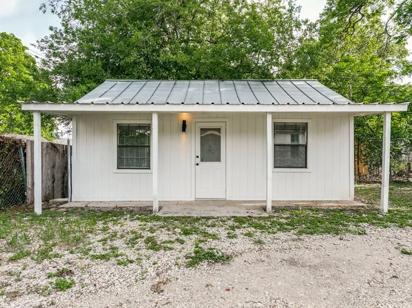 1121 Essex St Back 3, San Antonio, TX 78210
