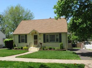 120 Winslow Dr, West Haven, CT 06516