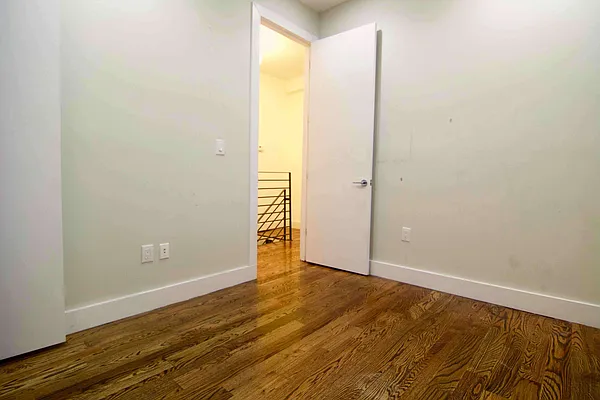 Rented by Nooklyn NYC LLC | media 33