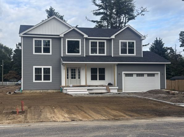 22 Avenue E