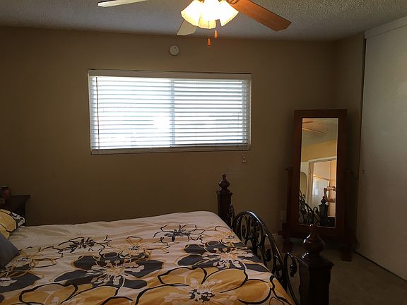 4th image of 1242 S Concord Ln