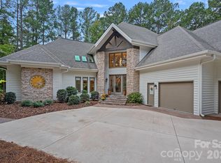 176 Yadkin Fls, New London, NC 28127