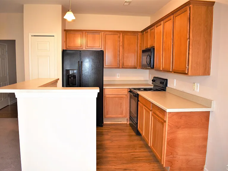 171 Timberbrook Dr — Photo 2