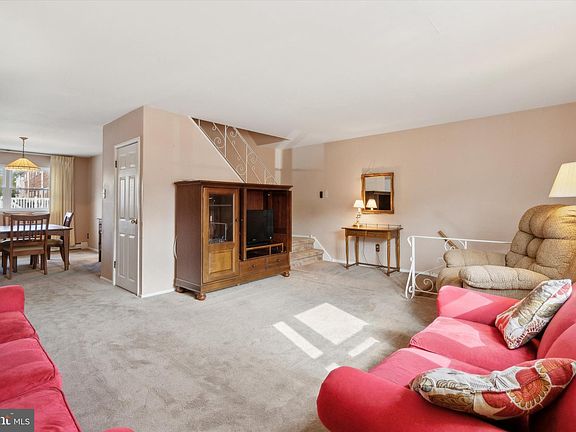4th image of 3409 Chalfont Dr