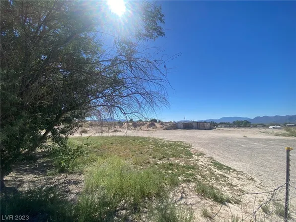 425 Utah Ave, Sandy Valley, NV 89019