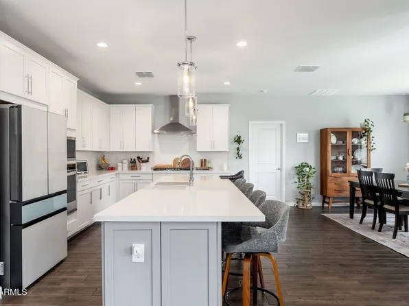 10959 W MCKINLEY Street, Avondale, AZ 85323