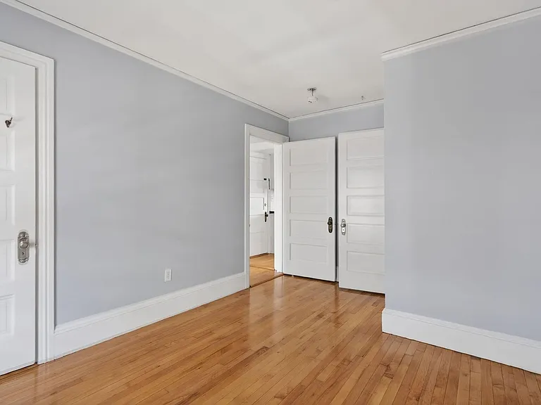 50 Noyes St #2 — Photo 13