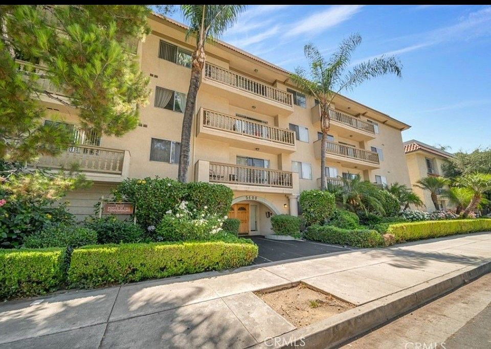 1st image of 5400 Lindley Ave Unit 321