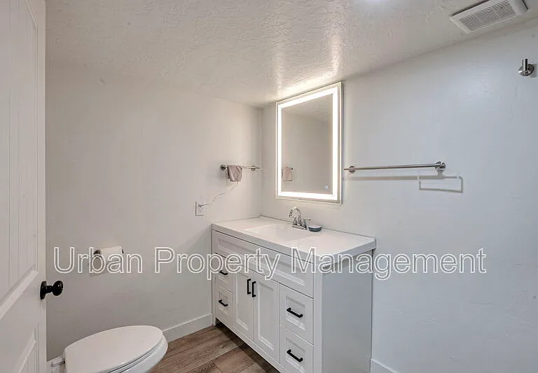 3761 W 620 N — Photo 22