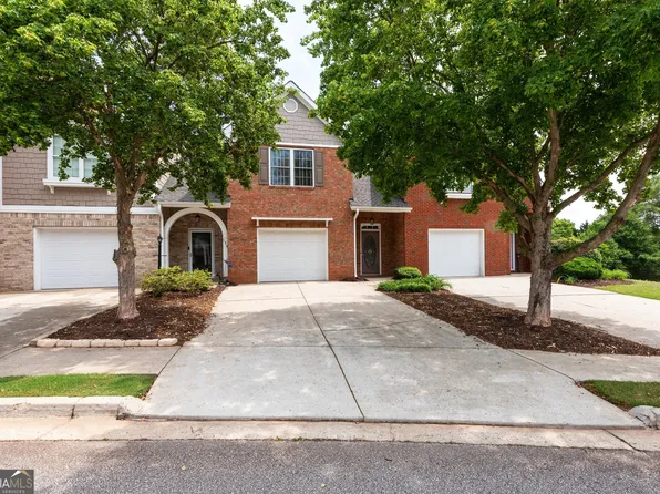 136 Wisteria Dr, Winder, GA 30680