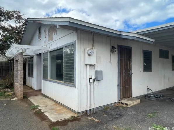 84-517 Nukea St, Waianae, HI 96792