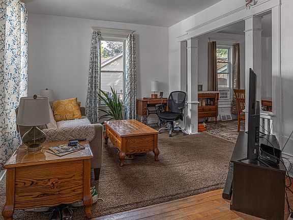 2nd image of 219 Adams St