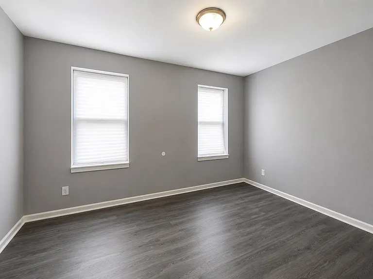 2746 N Garnet St — Photo 9