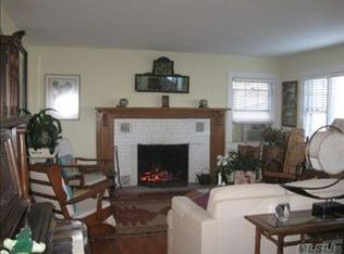 920 Cedar Birch Ln, Orient, NY 11957