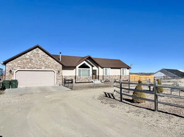 471 Foxridge Dr, Spring Creek, NV 89815