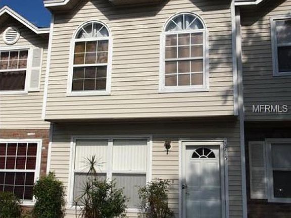 2nd image of 8715 Liberty Pl