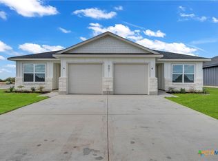 901 Cherry Laurel Ln, Killeen, TX 76543