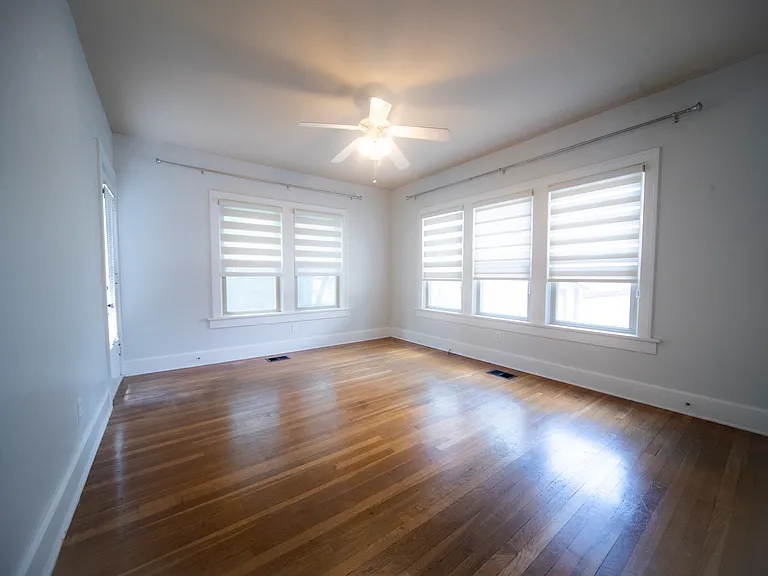 2600 Shirley Ave — Photo 23