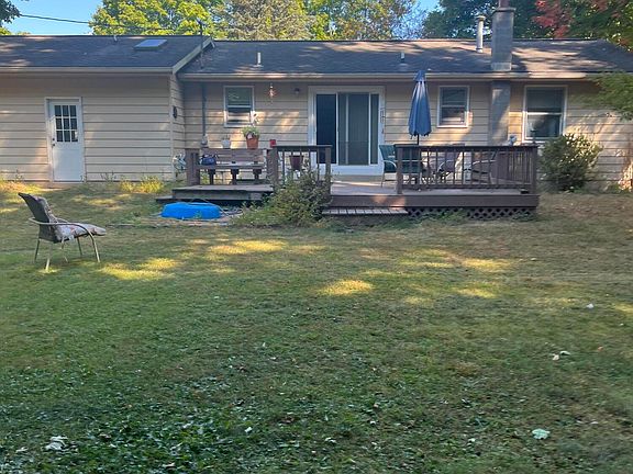 3rd image of 6838 E T Ave