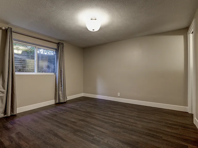 Bedroom #3 (basement)