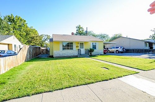2nd image of 1225 W 1st Ave