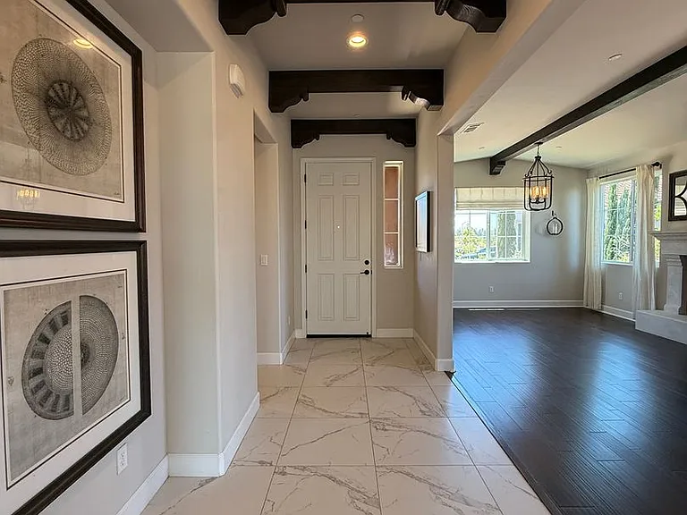 1137 Trilogy Cir — Photo 4