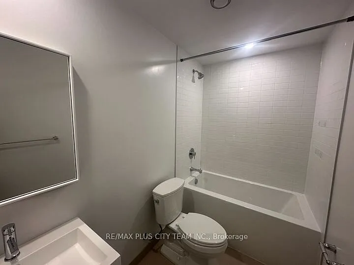 150 Logan Ave #542 — Photo 7