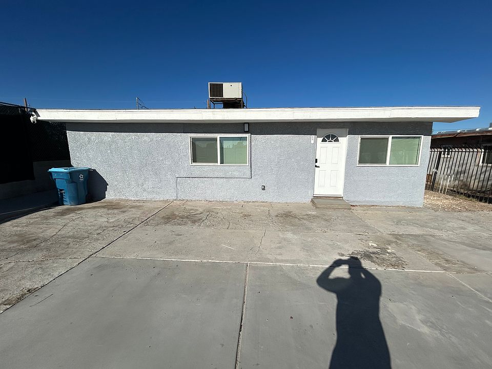 1st image of 210 W Monroe Ave #210