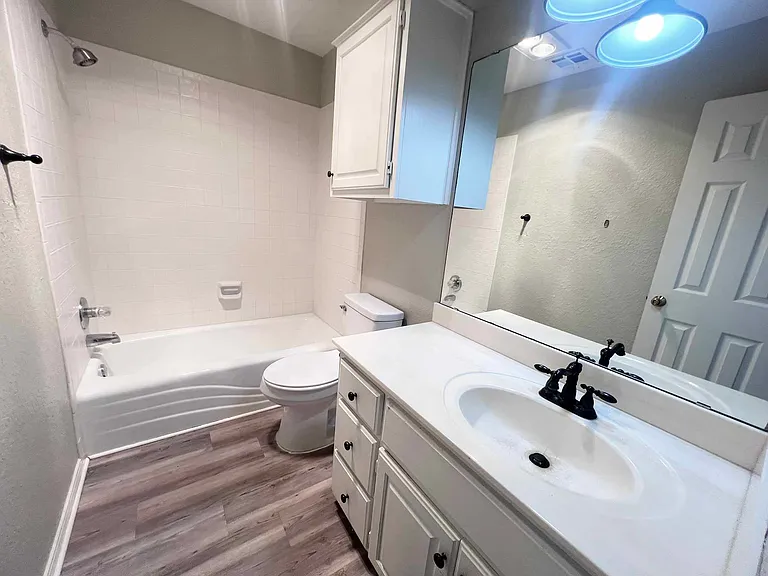 1717 Pinnacle Ln — Photo 15