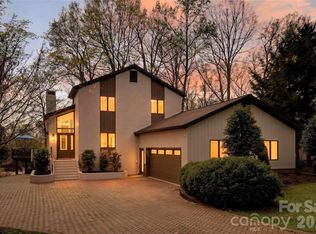 8001 Serendipity Ln, Charlotte, NC 28277