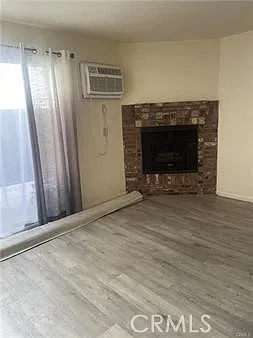 1 bed, 700 sqft, $1,700 — Photo 4
