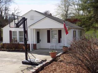 2109 Knob Creek Rd, Johnson City, TN 37604