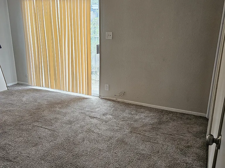 3953 Cameo Dr — Photo 4