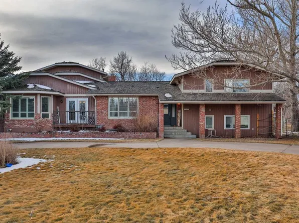 182 S 3rd St E, Magrath, AB T0K 1J0