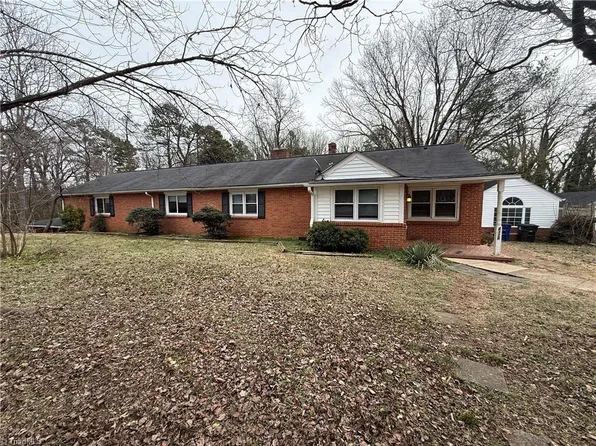 4328 Stokesdale Ave, Winston Salem, NC 27101