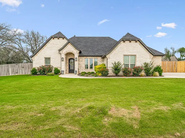 125 Hassler Dr, Stephenville, TX 76401