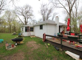 N4739 Paradise Rd, Helenville, WI 53137
