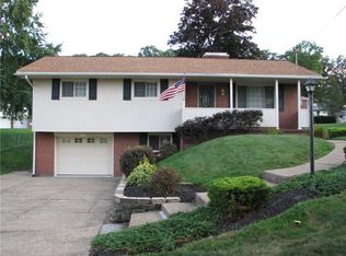 207 Bainbridge Dr, Aliquippa, PA