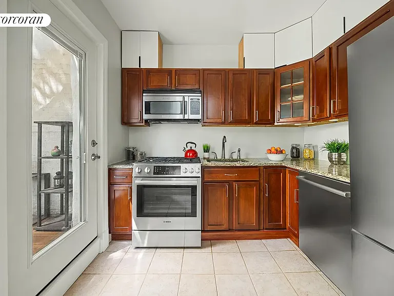 110 Clinton Ave #2B — Photo 6