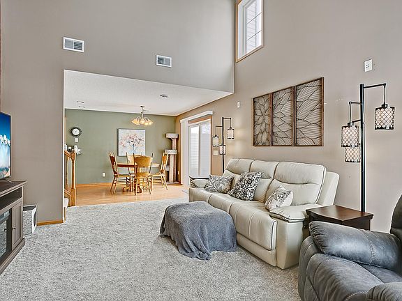 3rd image of 17024 Eastwood Ave #43